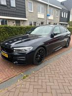 BMW 5-Serie 520i 184pk Aut. 2018 Zwart M-pakket Garantie bmw, Auto's, BMW, Automaat, 1998 cc, Achterwielaandrijving, 4 cilinders