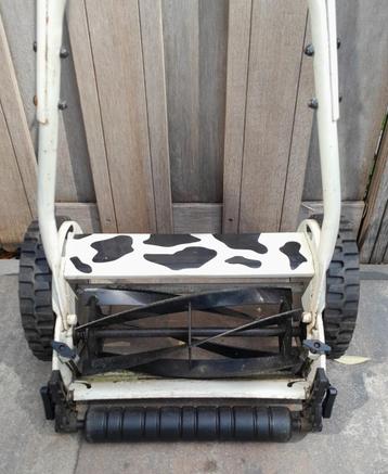Skil handmaaier  30 cm beschikbaar voor biedingen