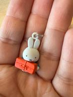Nijntje Miffy Hanger met Cadeautje, Ophalen of Verzenden, Zo goed als nieuw