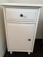 Hemnes nachtkastje, Ophalen, Minder dan 45 cm, 55 tot 70 cm, Zo goed als nieuw