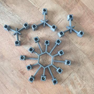 Jaren 60 Deense Metalen Kandelaars Set. Paro.  beschikbaar voor biedingen