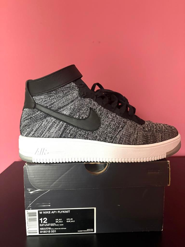 Nike air force 1 Flyknit maat 44,5 staat 9/10, Ophalen of Verzenden, Zo goed als nieuw, Jongen of Meisje, Schoenen
