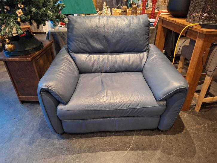 Elektrisch verstelbare relaxfauteuil 1,5 zits, Huis en Inrichting, Fauteuils, Gebruikt, Leer, Overige materialen, 50 tot 75 cm