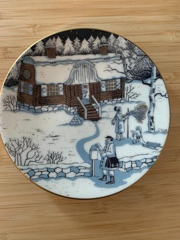 Arabia Finland Postman Postbode Postinkantaja Wandbordje beschikbaar voor biedingen