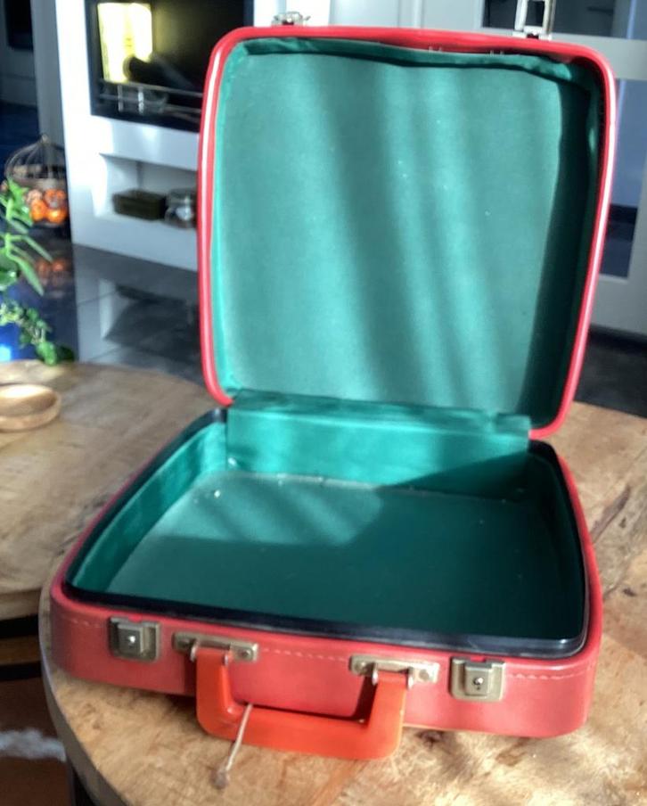 Vintage Platenkoffer Rood, Cd's en Dvd's, Vinyl | Overige Vinyl, Gebruikt, Overige formaten, Ophalen of Verzenden