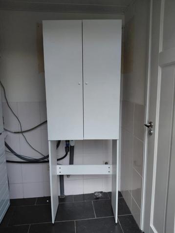 Kast voor wasmachine (Ikea NYSJÖN) beschikbaar voor biedingen