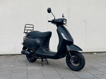 La Souris Sourini S 2021 brom 45 6800km scooter bromscooter beschikbaar voor biedingen