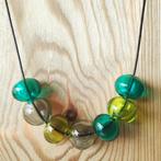 ketting met handgemaakte holle lampwork glaskralen, Verzenden, Nieuw, Groen, Overige materialen