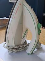 Strijkijzer met strijkplank, Ophalen, Gebruikt, Strijkijzer met snoer