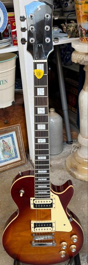 Stagg Elektrische Gitaar Les Paul Stijl Sunburst beschikbaar voor biedingen