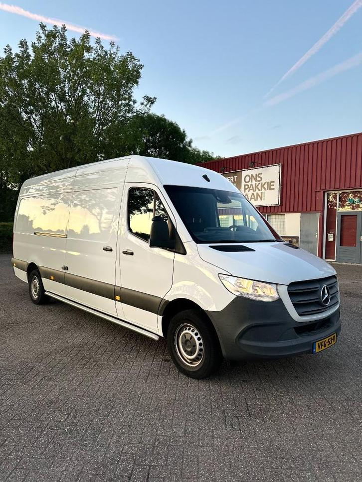Mercedes Sprinter 2020 CDI L3H2 Touchscreen Airco Nav EURO 6, Auto's, Bestelauto's, Particulier, 360° camera, ABS, Achteruitrijcamera