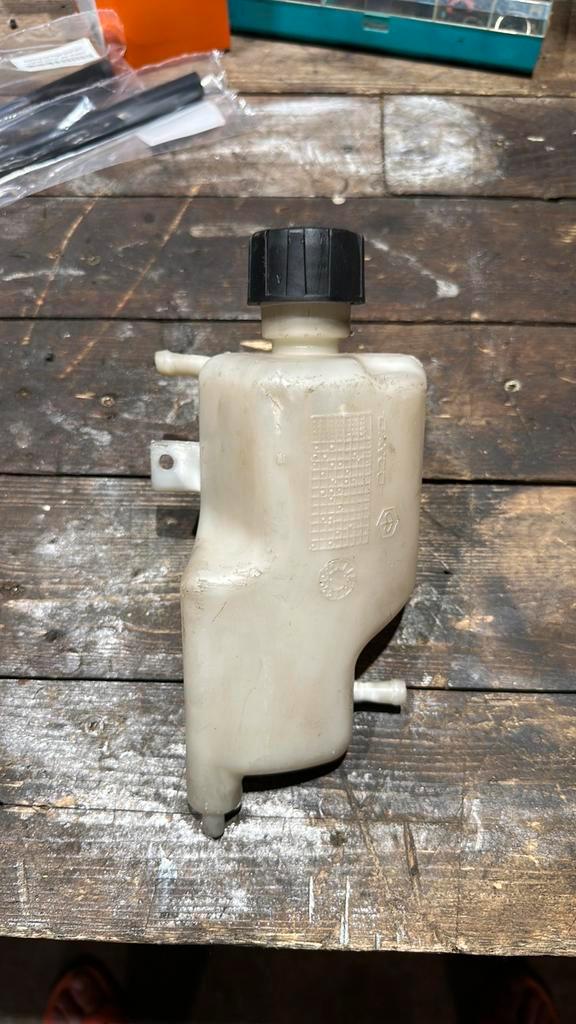 ORIGINEEL Zip SP KVS tankje, Fietsen en Brommers, Brommeronderdelen | Scooters, Gebruikt, Piaggio, Tank, Ophalen of Verzenden