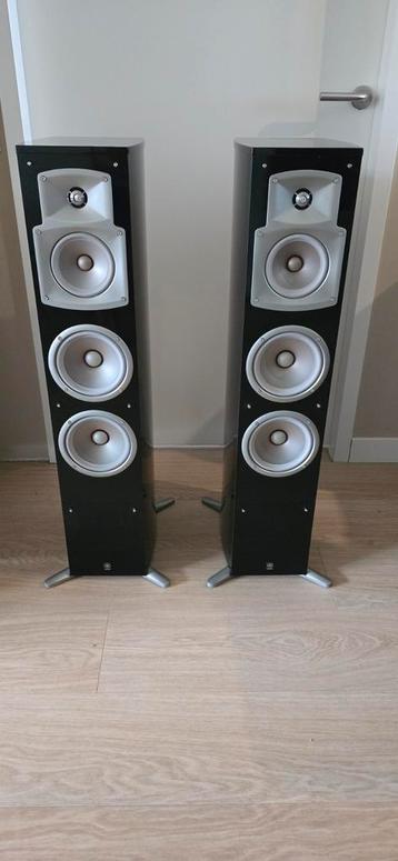 Yamaha NS555 zuilspeaker set beschikbaar voor biedingen