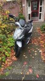 Kymco agility 125cc, Fietsen en Brommers, Scooters | Kymco, Ophalen of Verzenden, Zo goed als nieuw, Benzine, Agility
