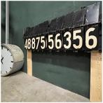 Oud scorebord van kegelbaan Bors Cijferbord, Ophalen