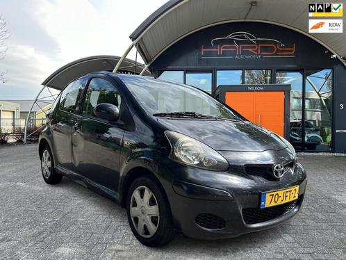 Toyota Aygo 1.0-12V 5 DRS AIRCO SCHADE HANDEL/EXPORT, Auto's, Toyota, Bedrijf, Te koop, Aygo, ABS, Airbags, Airconditioning, Centrale vergrendeling