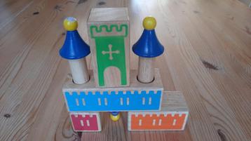 Mooie houten smartgame, ook geschikt voor jonge kinderen beschikbaar voor biedingen