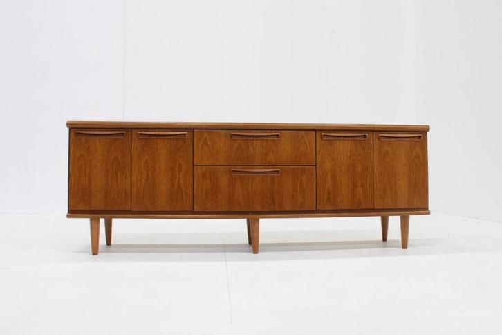 Vintage Mid century groot dressoir sideboard jaren 60 teak, Huis en Inrichting, Kasten | Dressoirs, Gebruikt, 200 cm of meer, 25 tot 50 cm