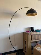 Zwarte Vloerlamp met Gouden Binnenkant, Huis en Inrichting, Lampen | Vloerlampen, Ophalen, Zo goed als nieuw, Metaal, 150 tot 200 cm
