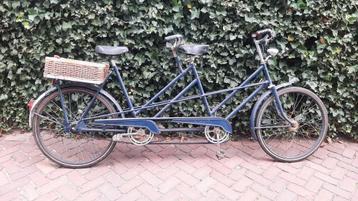 Oldtimer tandem beschikbaar voor biedingen
