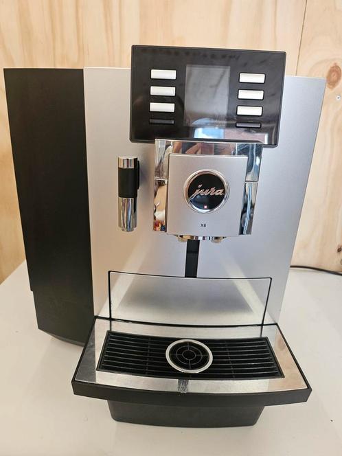 jura X8, Witgoed en Apparatuur, Koffiezetapparaten, Zo goed als nieuw, Gemalen koffie, Koffiebonen, Koffiemachine, 10 kopjes of meer