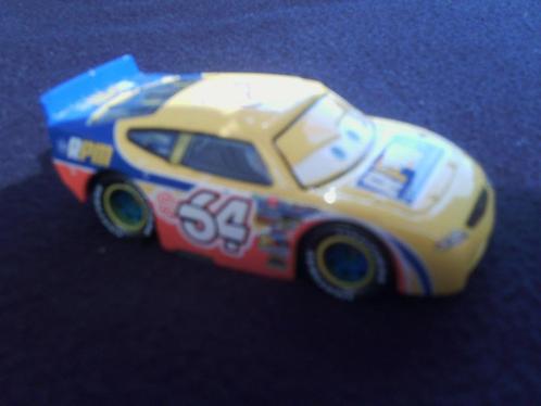 Disney Cars Auto's      Racer R.P.M. (nummer 64), Kinderen en Baby's, Speelgoed | Speelgoedvoertuigen, Zo goed als nieuw, Ophalen of Verzenden
