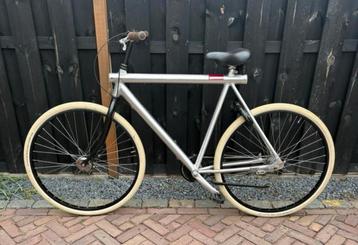 VanMoof No. 3, 28 inch met 3versnellingen beschikbaar voor biedingen