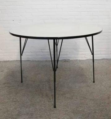 Tafel Vintage ronde eettafel Rudolf Wolf voor Elsrijk 1960s. beschikbaar voor biedingen