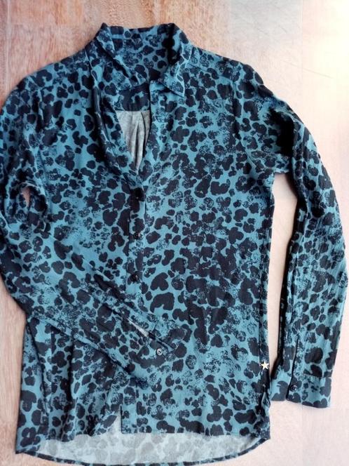 Bloes met mooi printje maat S, Kleding | Dames, Blouses en Tunieken, Zo goed als nieuw, Maat 36 (S), Blauw, Ophalen of Verzenden