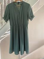Jurk groen Laurel Wreath Vero Moda maat M, Kleding | Dames, Ophalen of Verzenden, Zo goed als nieuw, Maat 38/40 (M), Groen