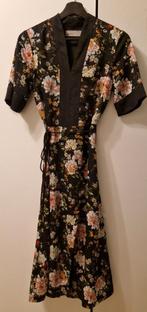 Vero Moda bloemen midi jurk maat 36, Ophalen of Verzenden, Zo goed als nieuw, Maat 36 (S), Onder de knie