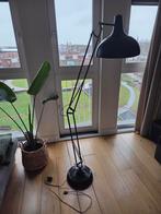 Mooie staande lamp, Ophalen