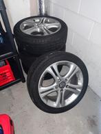 Mercedes 17 inch zilveren velgen, Auto-onderdelen, 17 inch, Banden en Velgen, Gebruikt, Personenwagen