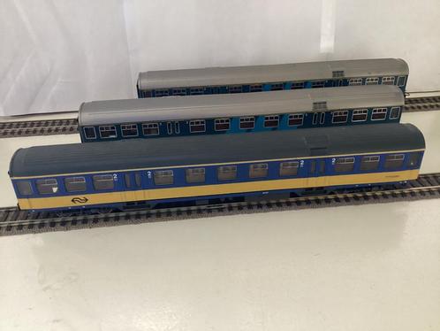 ROCO 3 x plan W rijtuigen van de NS Nederlandse spoorwegen., Hobby en Vrije tijd, Modeltreinen | H0, Gebruikt, Wagon, Gelijkstroom