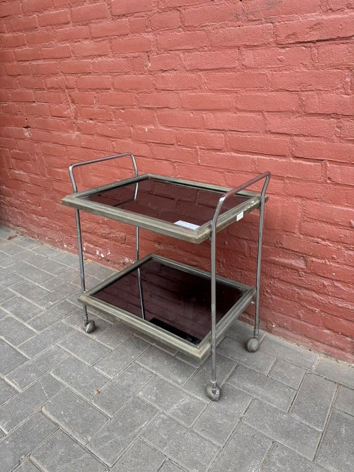 Vintage metalen serveerwagen op wieltjes, Huis en Inrichting, Woonaccessoires | Overige, Ophalen of Verzenden