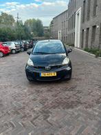 Toyota Aygo 1.0 12V Vvt-i 5DRS 2009 Zwart lage km netjes, Voorwielaandrijving, 4 stoelen, Origineel Nederlands, Handgeschakeld