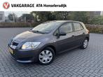 Toyota Auris 1.4-16V Terra | Airco | Parkeersensoren achter, Voorwielaandrijving, Gebruikt, 4 cilinders, Bedrijf