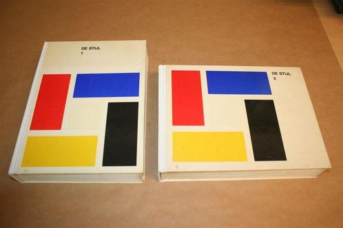 De Stijl - Complete Reprint 1968 - 2 delen !!, Boeken, Kunst en Cultuur | Beeldend, Zo goed als nieuw, Ophalen of Verzenden