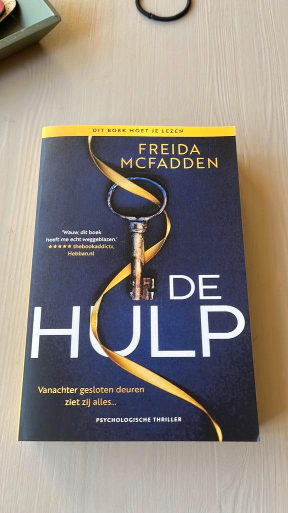 Freida McFadden - De hulp, Boeken, Thrillers, Zo goed als nieuw, Nederland, Ophalen