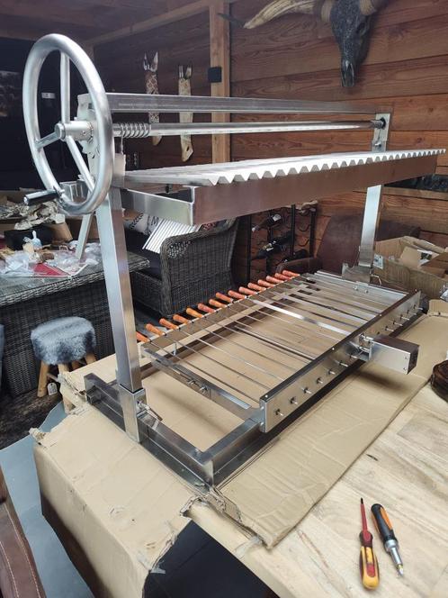 Rvs BBQ grill, Tuin en Terras, Houtskoolbarbecues, Nieuw, Ophalen