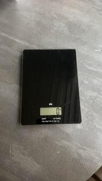 Keukenweegschaal beschikbaar voor biedingen