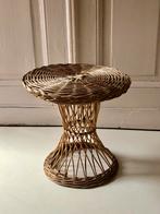 Vintage Rotan Tafeltje / Krukje Jaren '70, Gebruikt, Bruin, Riet of Rotan, Ophalen of Verzenden