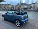 Mini Cabrio 2004 Blauw, Auto's, Voorwielaandrijving, 1200 kg, Cabriolet, Leder