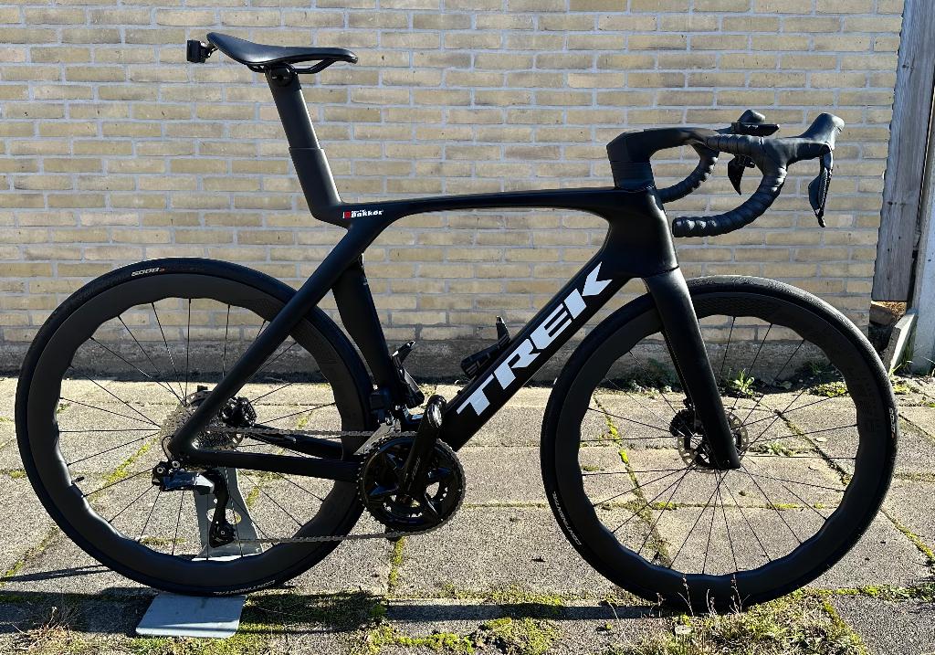 Trek Madone SL6 Gen7, Fietsen en Brommers, Fietsen | Racefietsen, Zo goed als nieuw, Heren, Overige merken, Meer dan 20 versnellingen