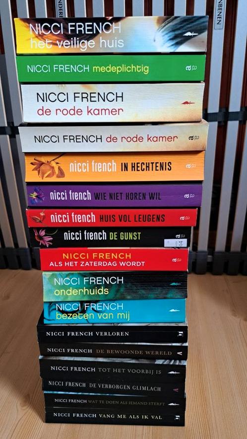 Verschillende leesboeken thrillers van Nicci French, Boeken, Thrillers, Zo goed als nieuw, Ophalen of Verzenden