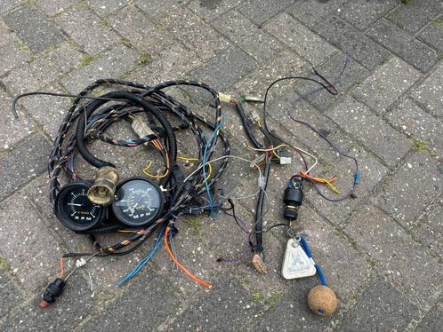 Quicksilver toerenteller en KM  mercruiser v8 5.7 kabelboom., Watersport en Boten, Bootonderdelen, Ophalen