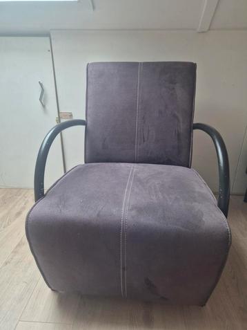 Fauteuil beschikbaar voor biedingen