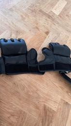 Venum MMA Handschoenen - Vechtsport Bescherming, Sport en Fitness, Vechtsporten en Zelfverdediging, Ophalen, Overige, Maat XL