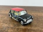 Corgi Toys 249 Morris Mini Cooper Wickerwork, Hobby en Vrije tijd, Modelauto's | 1:43, Ophalen of Verzenden, Zo goed als nieuw