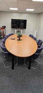 Vergadertafel en 12 stoelen, Ophalen, Gebruikt